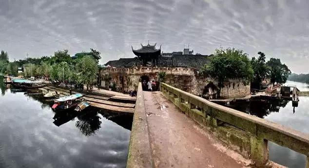 什么机构可帮助在美国找人？
